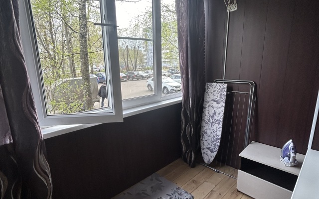 Kvartira Na Dobrohotova 14 Apartments