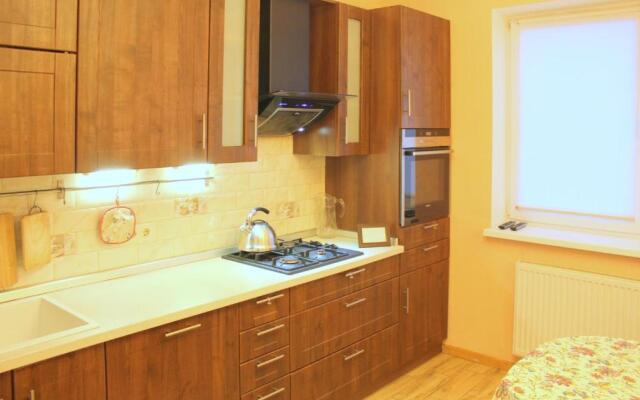 Na Ulitse Bagrationa Apartments