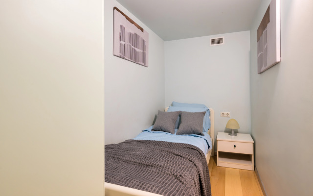 Апартаменты С видом на набережную Фонтанки