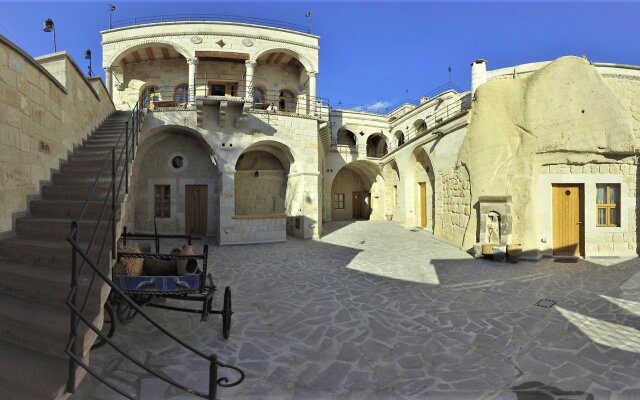 Nox Cave Hotel