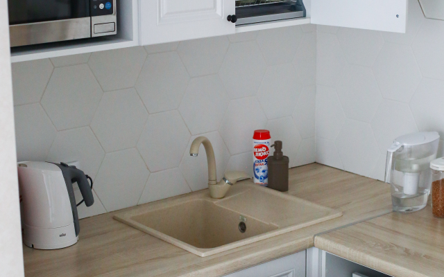 Odnokomnatnaya v Tyumenskoj Slobode Protozanova 10/2 Flat