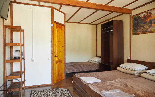 Alina Guest House