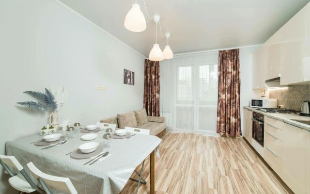 V Tsentre Goroda Flat