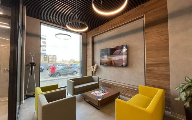 LuxApart U Metro Kupchino Apartment