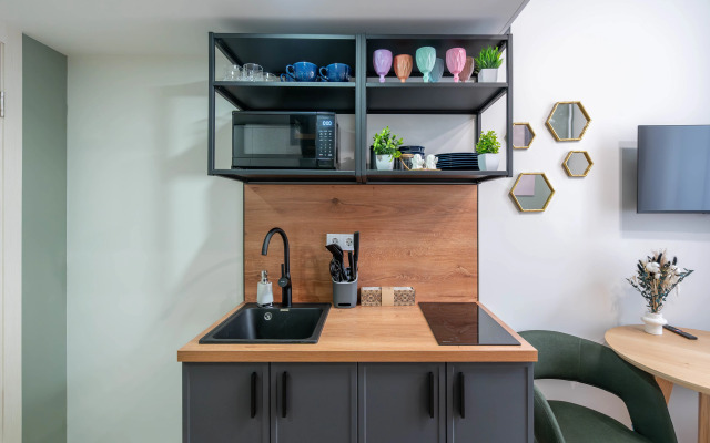 Uyutnaya Studiya Na Grecheskom Prospekte Flat
