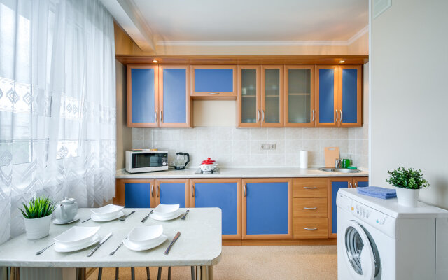 Апартаменты с 3 спальнями Oрехово (Дом у Парка)