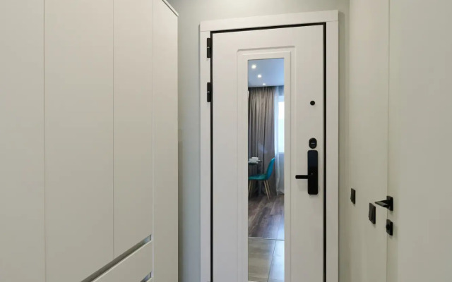 1131 Leninskiy 158 Apartment