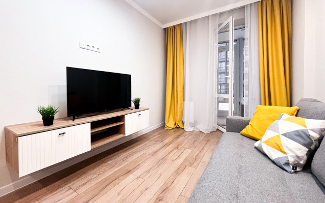 Dobrye Kvartiry S Terassoy Na Larina 45s6 Apartments