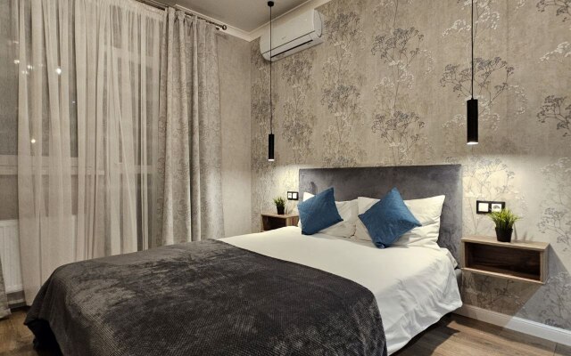 Tavricheskaya 4 Apartments