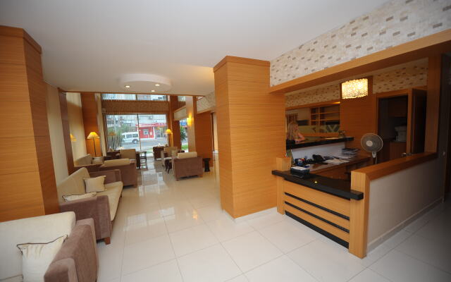 Karael Hotel