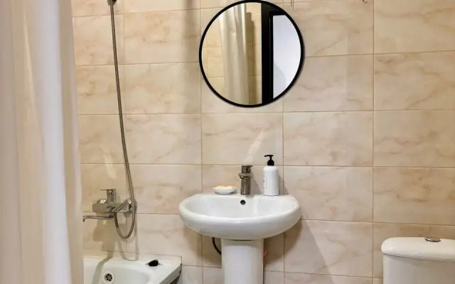 Atmosfernaya V Tsentre Levogo Berega Apartments