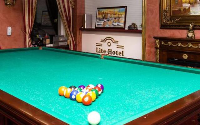 Lajt Hotel