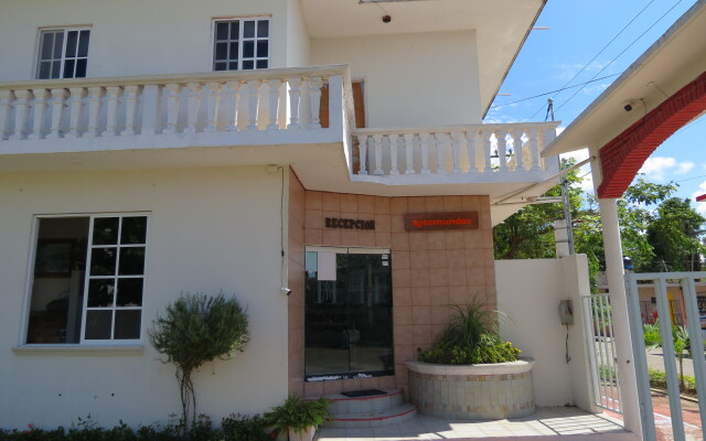 Отель Albri by Rotamundos