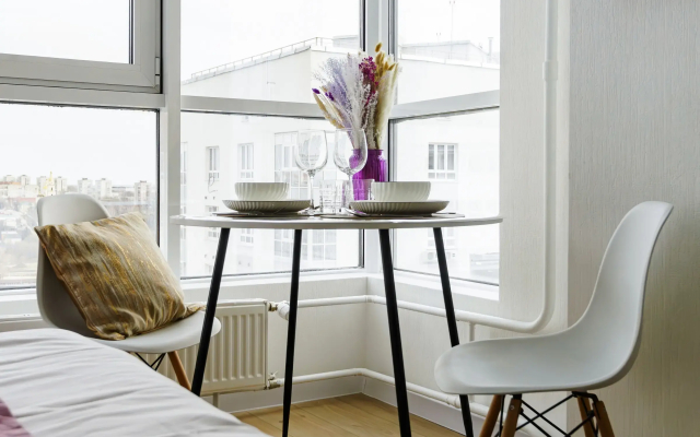 Na 24 Etazhe S Panoramnym Vidom Na Dve Reki Flat