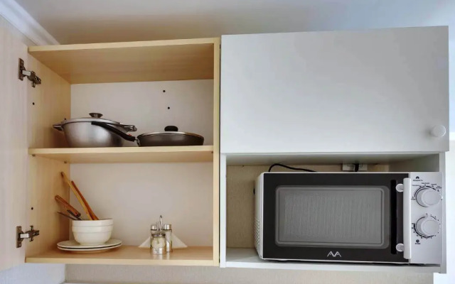 Sovremennaya Studiya Ryadom S Atakentom Flat