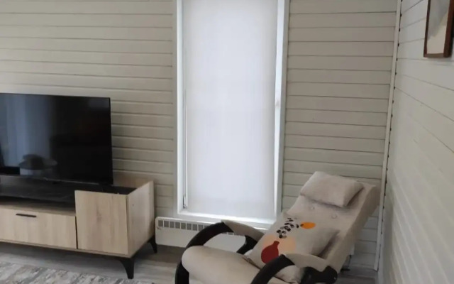 U Pruda V Kp Grin Laundzh Private house