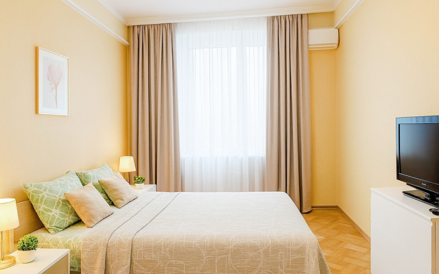 Апартаменты Просторная квартира на Волжском проспекте 39