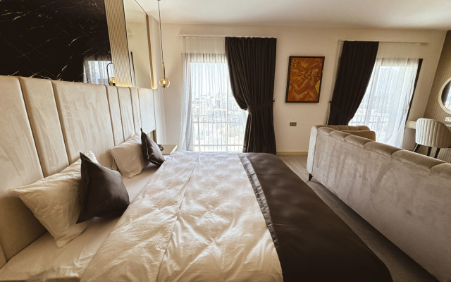 Dorana Art Hotel