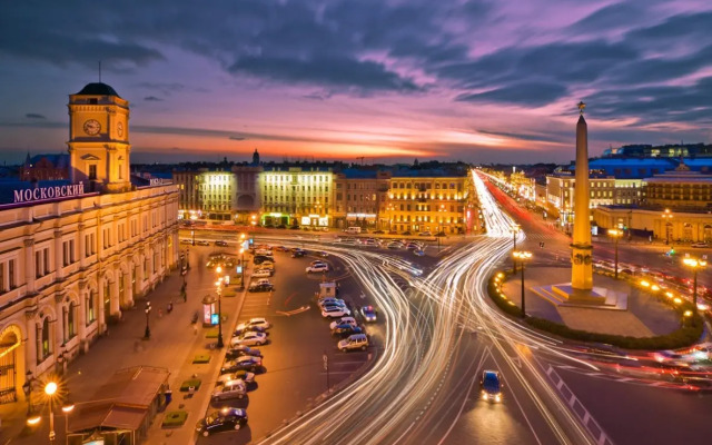 Апартаменты Сутки Петербург Невский 65