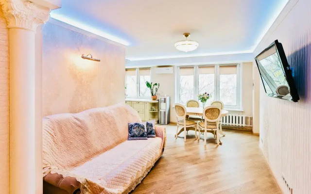 Квартира Дизайнерская трехкомнатная квартира