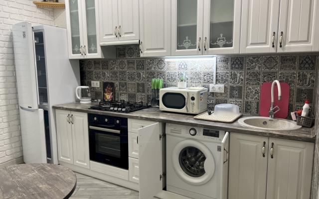 Апартаменты 122 Крымская, 22к13