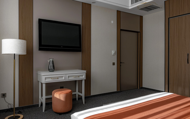 Отель Mountain View Residence Almaty