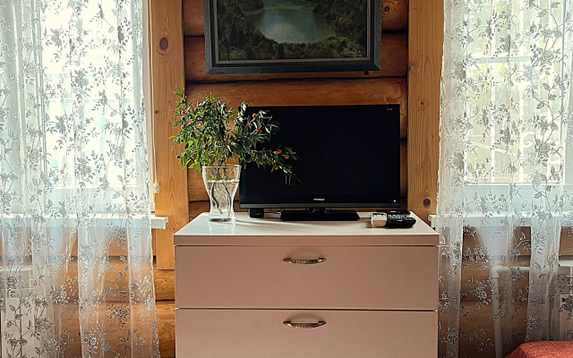 Pod Klych na Kompanyu do 14 chelovek Guest House