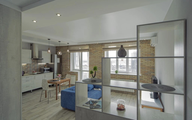 Квартира от компании Хоум Отель на улице Карла Маркса  4А