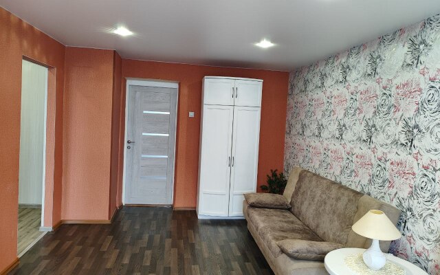 Uyutnaya Dvuhkomnatnaya Kvartira Apartments