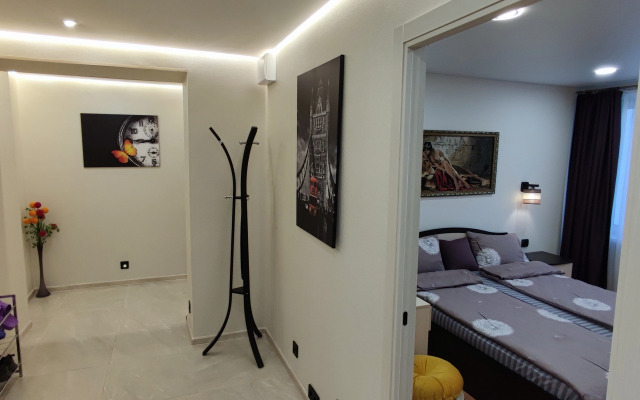 Квартира уютная просторная светлая у метро в центре Москвы