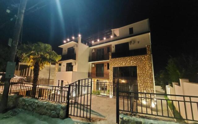 Hill Hotel Kutaisi Hotel