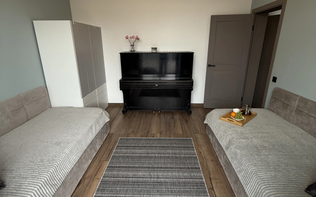 Частный Дом Семейный в Матросово