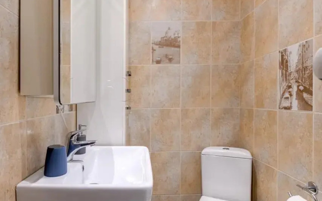 Апартаменты 1-й Колобовский переулок 15/6