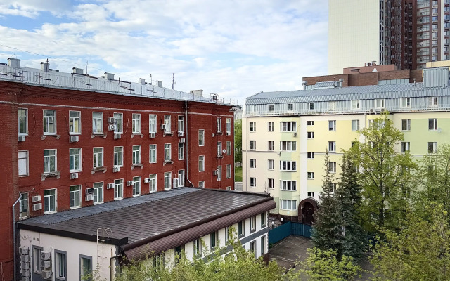 10 Komfortno I Tochka Na Ul. Krzhizhanovskogo 15k1 Apartments