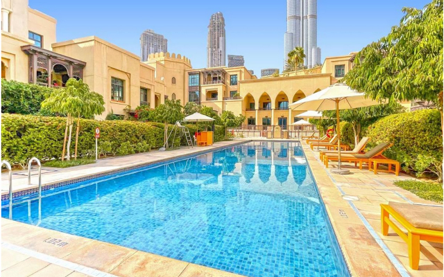 Апартаменты PalmBay 1BR full Burj Khalifa & Fountain View