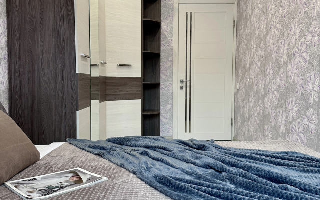 Kvartira Snayperov 11 3-Kh Komnatnaya Kvartira Flat