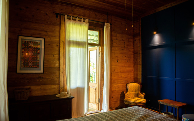 Shromantic Garden Guest house