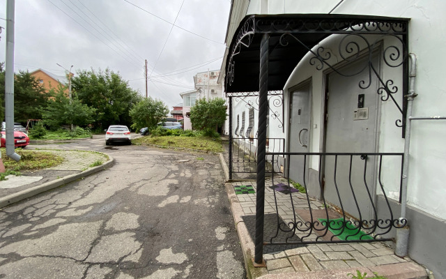 Dizaynerskaya V Tsentre Yaroslavlya Flat