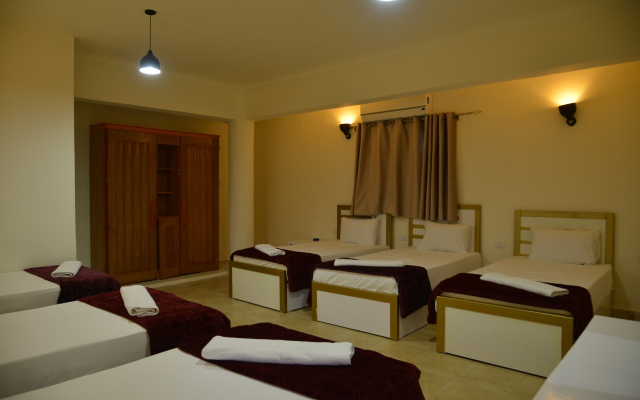 Отель Brother Hotel Dahab