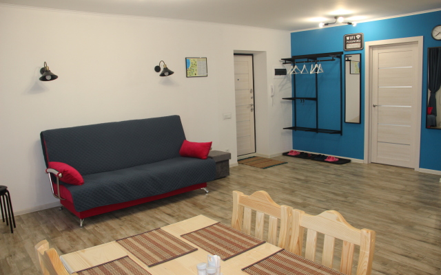 Trekhkomnatnaya Studiya Provintsiya Flat