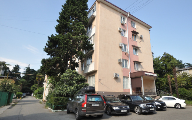 Апартаменты Капри Хаус Гагарина 27