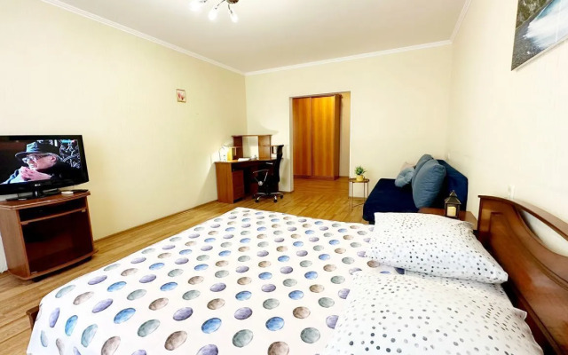 Апартаменты на 2-м переулке Мира 26 (44)