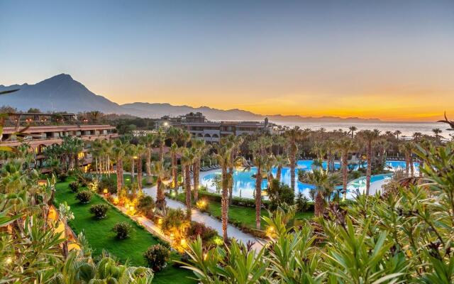 Hotel Acacia Resort