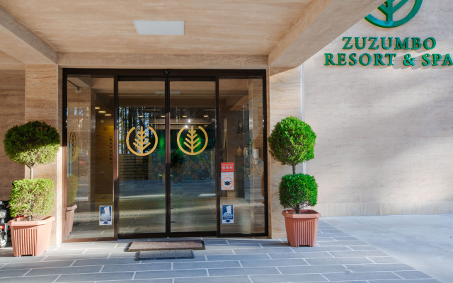 Zuzumbo Resort & Spa