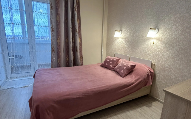 Svetlaya I Prostornaya S Prekrasnym Vidom Flat