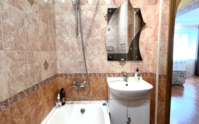 Studiya Smolina 79-127 Ulan-Ude ZhD vokzal KakDoma Flat