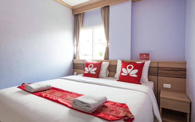 ZEN Rooms Patong Soi Chuwong Hotel