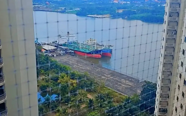 Riverfront Bangkok Apartments