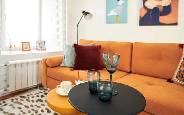 Апартаменты ДзенХоум Символ 8