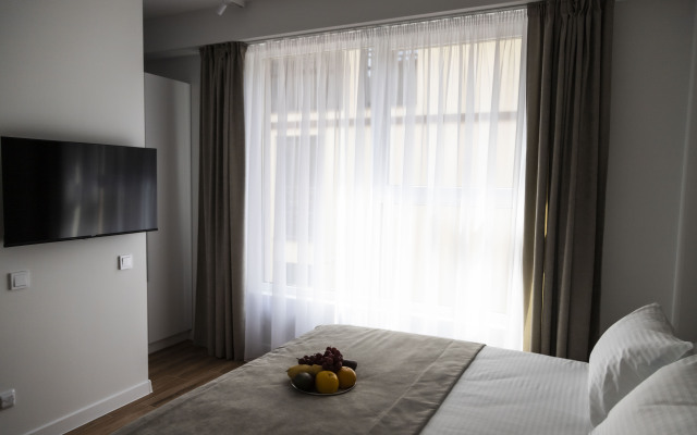 SilverPeak Apartments